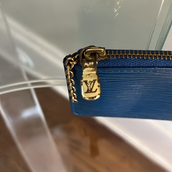 Blue Epi Louis Vuitton card/coin wallet - Picture 3 of 4